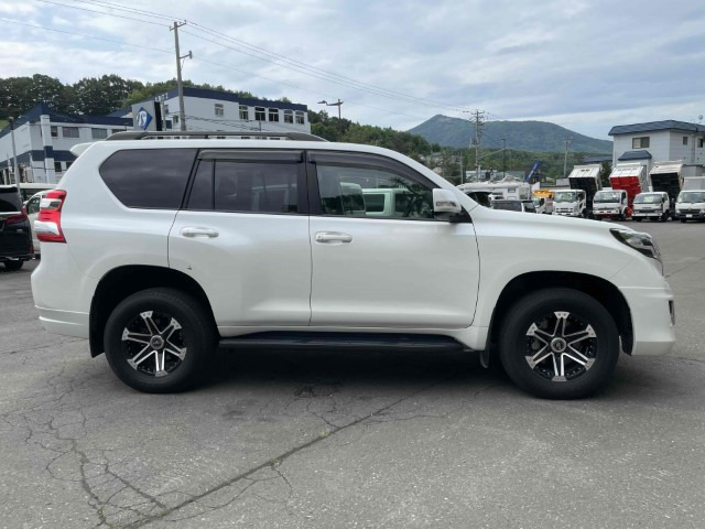 トヨタ ランドクルーザープラド 2.7 TX Lパッケージ 4WD の中古