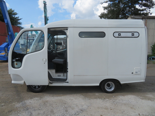 中古車 日産 アトラスロコ 加工車・キッチンカーベース車 貨物車 の中古車詳細 (190,947km, ホワイト, 茨城県, 110万円) |  中古車情報・中古車検索なら【車選びドットコム（車選び.com）】