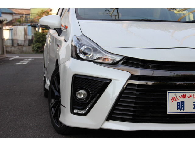 中古車 トヨタ プリウスα 1.8 S ツーリングセレクション G