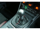 BRZ 2.4 STI スポーツ 6速MT シートヒーター アイサイト