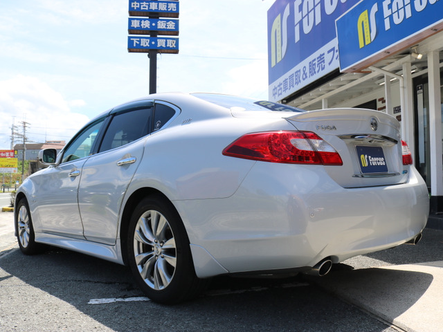 中古車 日産 フーガハイブリッド 3.5 VIP パッケージ 車検長い!ハイブリッド(^^♪ の中古車詳細 (93,499km, パールホワイト,  福岡県, 77万円) | 中古車情報・中古車検索なら【車選びドットコム（車選び.com）】