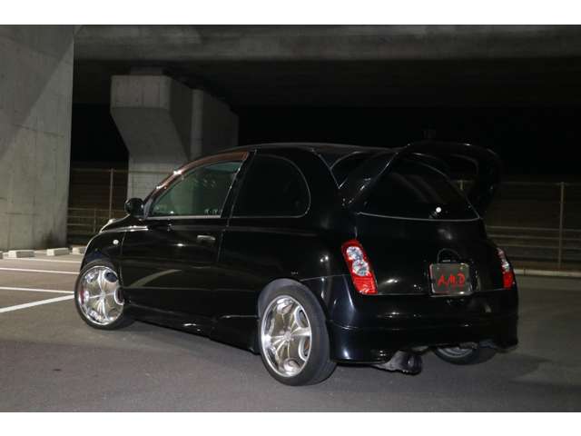 【日産 マーチ 】　黒　シルバー　2個　【ダイハツ ムーヴカスタム】　1個 ムーヴ,ムーヴカスタム 黒(ブラック系)（ダイハツ）の中古車