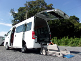 日産 NV350キャラバン