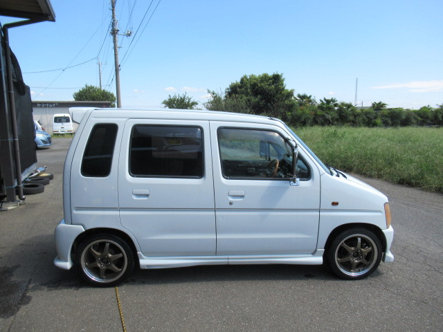 中古車 スズキ ワゴンR RS ターボ!K6Aエンジン! の中古車詳細 (122,947km, ホワイト, 埼玉県, 33万円) |  中古車情報・中古車検索なら【車選びドットコム（車選び.com）】