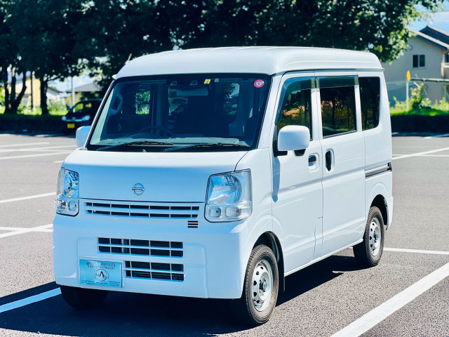 日産 NV100クリッパー 