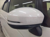 整備士資格所有スタッフが在籍している自社工場(マッハ車検)があります!納車前には消耗品交換、120項目による機能チェックを実施。納車後にも安心して乗って頂けるお車をご提供致します♪