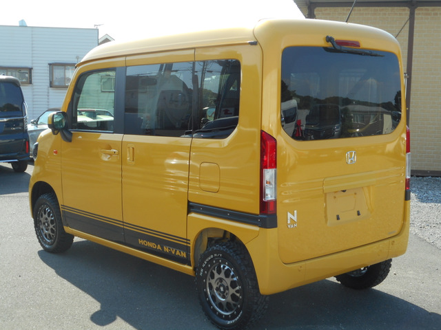 ホンダ N-VAN +スタイル ファン ターボ 4WD ターボ・4WD・8インチ