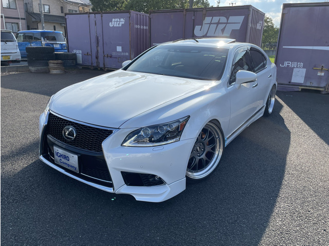 LS 460 バージョンL ★Fスポーツ仕様★エアサス★サンルーフ