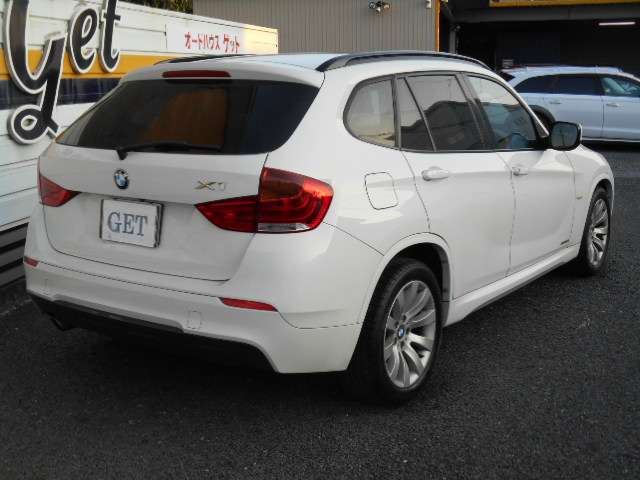 中古車 BMW X1 sドライブ 18i Mスポーツ パッケージ AVナビBカメラ 純正18AW の中古車詳細 (140,000km, ホワイト,  岐阜県, 39万円) | 中古車情報・中古車検索なら【車選びドットコム（車選び.com）】