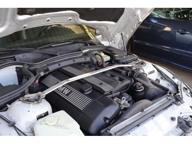 BMW Z3 ロードスター 2.2i 左ハンドル 5MT 車検整備付 ETC の中古車  