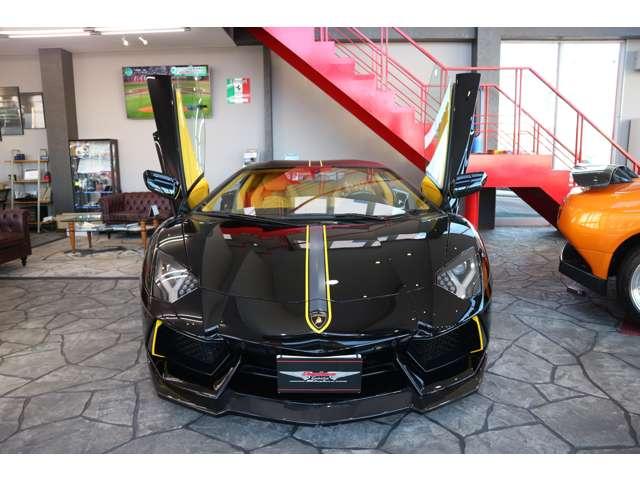 中古車 ランボルギーニ アヴェンタドール LP700-4 4WD DMC製