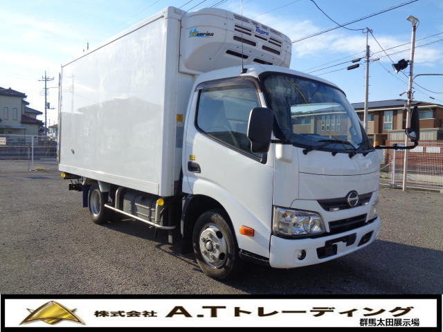 デュトロ  2t積載 -30度設定 冷蔵冷凍車