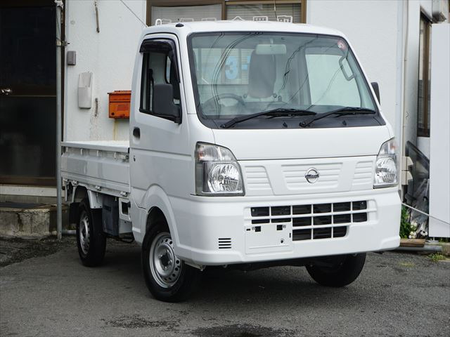 NV100クリッパー DX 5MT走行4930キロ1年保証