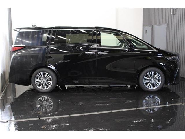 トヨタ アルファード ハイブリッド 2.5 Z E-Four 4WD