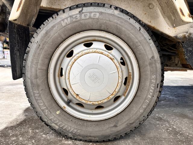 中古車 ダイハツ ハイゼットトラック スペシャル 4WD 下部防錆