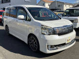 トヨタ ヴォクシー