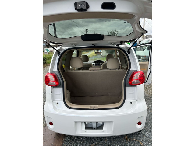 中古車 トヨタ ポルテ 1.3 130i の中古車詳細 (117,400km