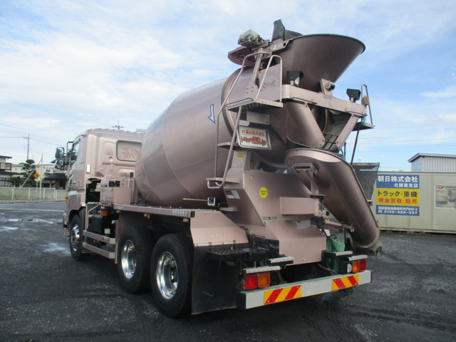 日野 プロフィア ミキサー車 新明和製K-441ドラム容量8.7立米 の中古車