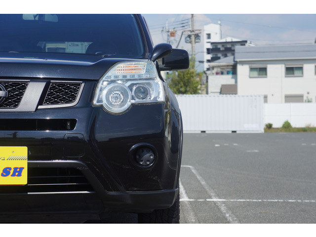 中古車 日産 エクストレイル 2.0 20X 4WD ホワイトレタータイヤ