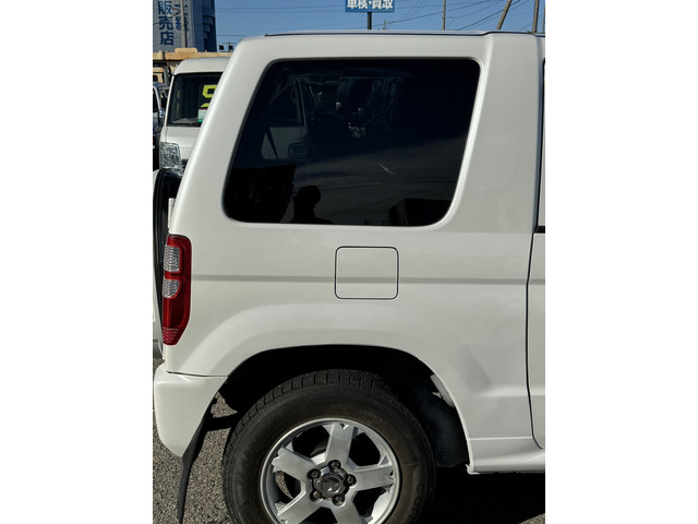 パジェロミニ 4WD セルフ塗装済み