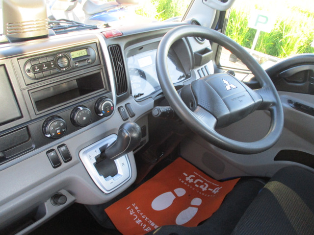 中古車 三菱ふそう キャンター 3.0 ロング 全低床 ディーゼル 2トン  