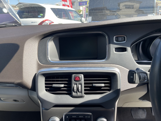 ボルボ V40 T4 SE 車検整備付 保証付 ワンオーナー ナビ の中古車詳細