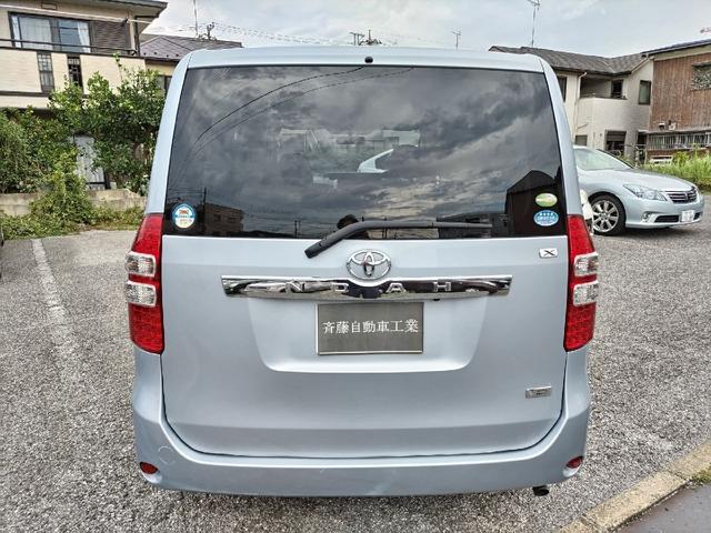 ノア様 トヨタ ノア 2.0 X スマートエディション 両側スライドドア HID