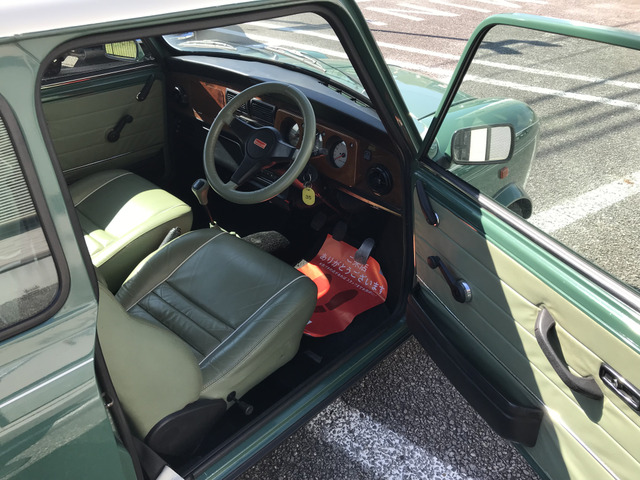 ローバー ミニ クーパー1.3i 35thアニバーサリー MT フルオリジナル実