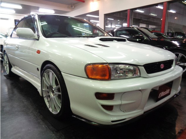 中古車 スバル インプレッサWRX 2.0 WRX STI バージョンVI 4WD 最終型STIバージョン6STIエアロ の中古車詳細  (151,000km, ピュアホワイト, 大阪府, 178万円) | 中古車情報・中古車検索なら【車選びドットコム（車選び.com）】