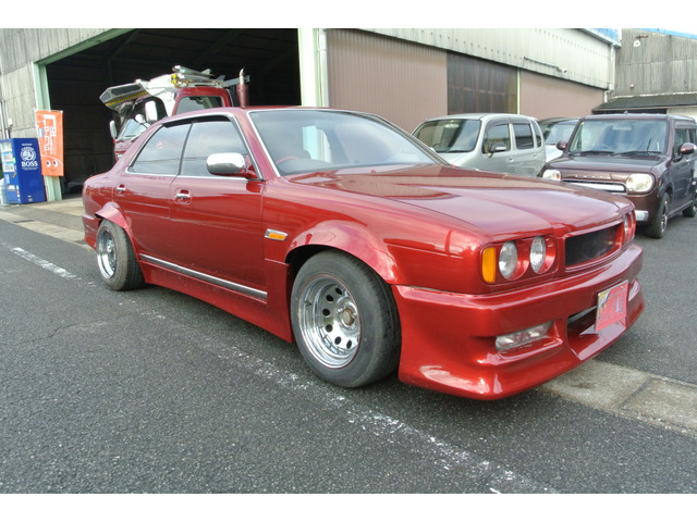 中古車 日産 セドリック 3.0 グランツーリスモ SV 90年代車でで80年代族車風仕様カスタム の中古車詳細 (41,000km, 赤メタリック カスタムカラー全塗装, 愛知県, 200万円) | 中古車情報・中古車検索なら【車選びドットコム（車選び.com）】