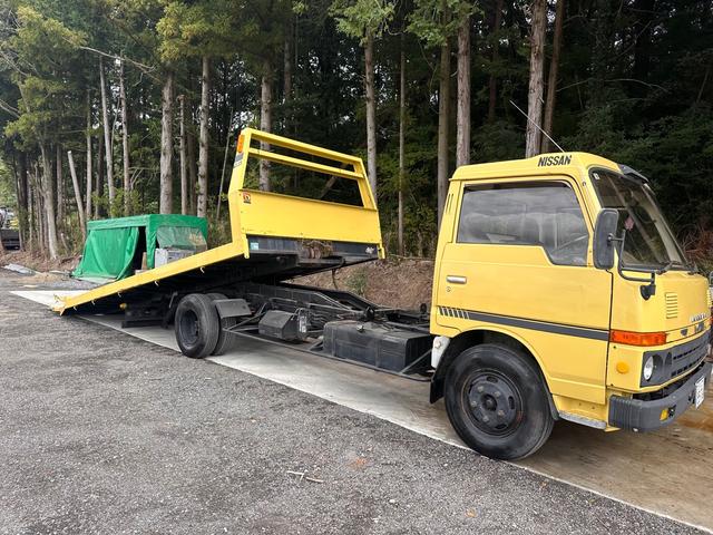 日産 アトラス セーフティローダー マニュアル5速 の中古車詳細