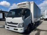 デュトロ 冷蔵冷凍車 格納式パワーゲート 3.35トン積載