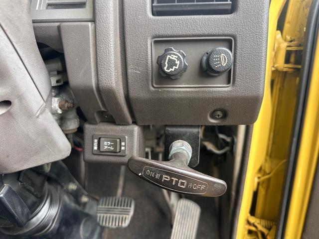 日産 アトラス セーフティローダー マニュアル5速 の中古車詳細