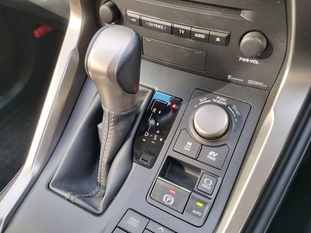 レクサス NX 300h Iパッケージ サンルーフ/純ナビ/全方位カメラ/ETC の 