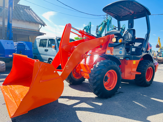 中古車 その他 TCM ホイールローダー の中古車詳細 (走行距離不明, オレンジ, 茨城県, 220万円) |  中古車情報・中古車検索なら【車選びドットコム（車選び.com）】