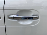 【支払総額推進店】お車をご覧い頂きまして、誠に有難う御座います。在庫車両になりますので、是非ご都合の宜しい時に、見に来て下さい。来店予約をされると、ご案内がスムーズです。