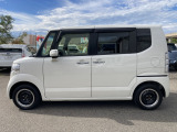 【支払総額推進店】お車をご覧い頂きまして、誠に有難う御座います。在庫車両になりますので、是非ご都合の宜しい時に、見に来て下さい。来店予約をされると、ご案内がスムーズです。