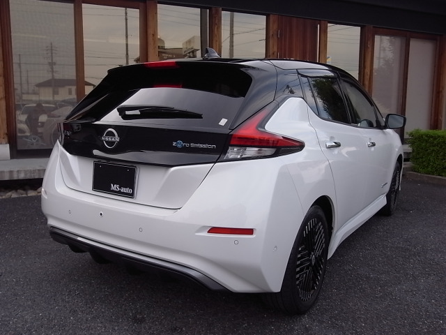 中古車 日産 リーフ e+ G 黒革ナビTVアラウンドモニターETC の中古車 