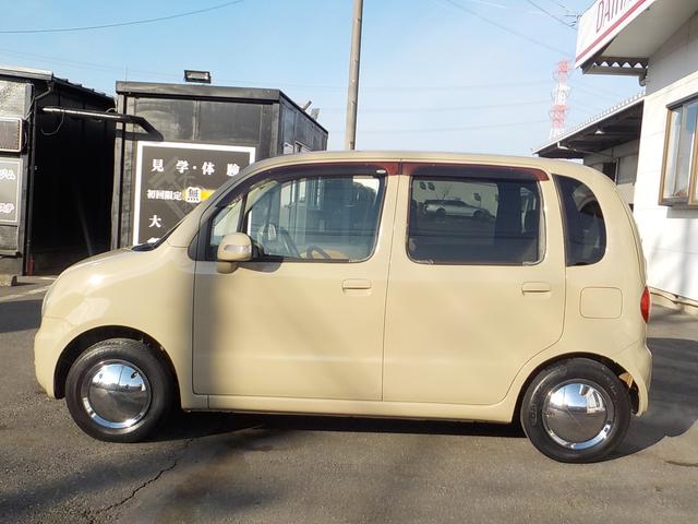 中古車 ダイハツ ムーヴラテ X 新品13インチベンプラホイールキャップ の中古車詳細 (108,000km, ベージュ, 群馬県, 14万円) |  中古車情報・中古車検索なら【車選びドットコム（車選び.com）】