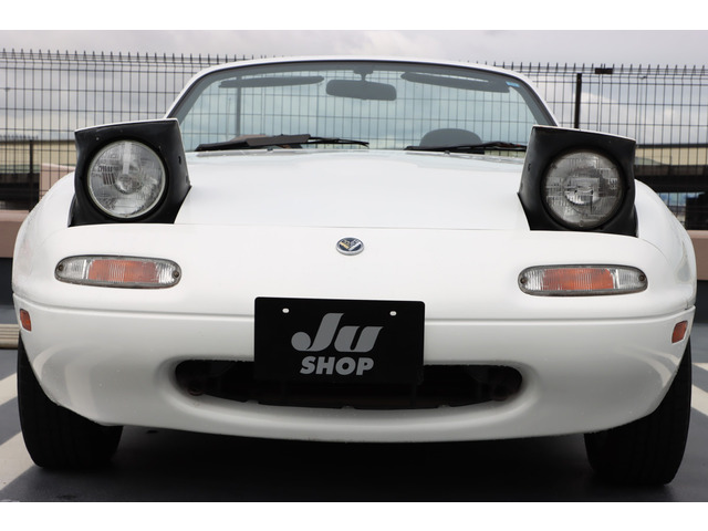 ユーノス ロードスター 1.6 の中古車詳細 (82,000km, ホワイト, 大阪府