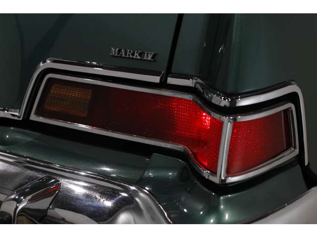 リンカーン コンチネンタル マークⅥ ディーラー車 書類あり