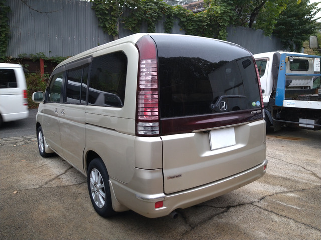 中古車 ホンダ ステップワゴン 2.0 ハッピーエディション 2人貨物登録 