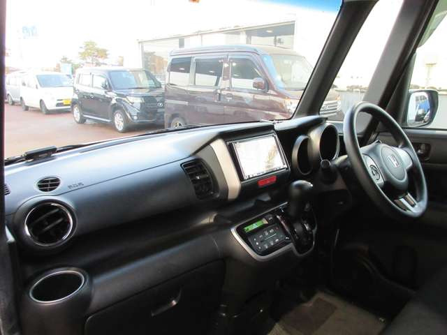 ホンダ N-BOX GLパッケージ  プッシュスタート  HDDナビ パワースライド ETC　自動車ローン取り扱い ホンダ N-BOX GLパッケージ プッシュスタート HDDナビ パワースライド