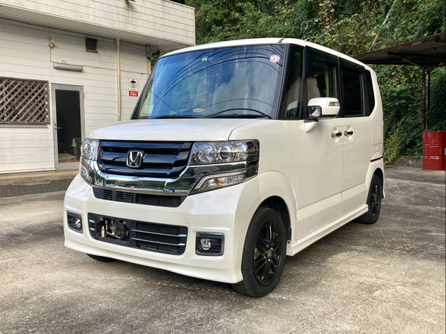 ホンダ N-BOXカスタム 佐賀県の中古車 | 中古車情報・中古車検索なら【車選びドットコム（車選び.com）】