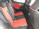 整備士資格所有スタッフが在籍している自社工場(マッハ車検)があります!納車前には消耗品交換、120項目による機能チェックを実施。納車後にも安心して乗って頂けるお車をご提供致します♪