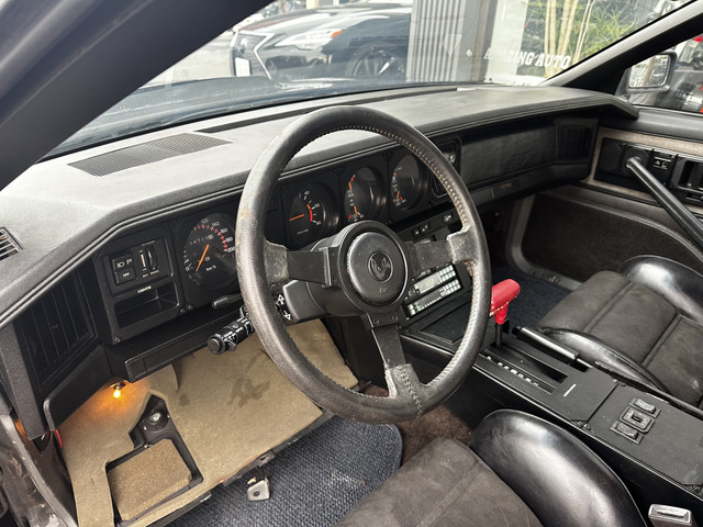 ポンテアック ファイヤーバード トランザム ディーラー車ワンオーナー 