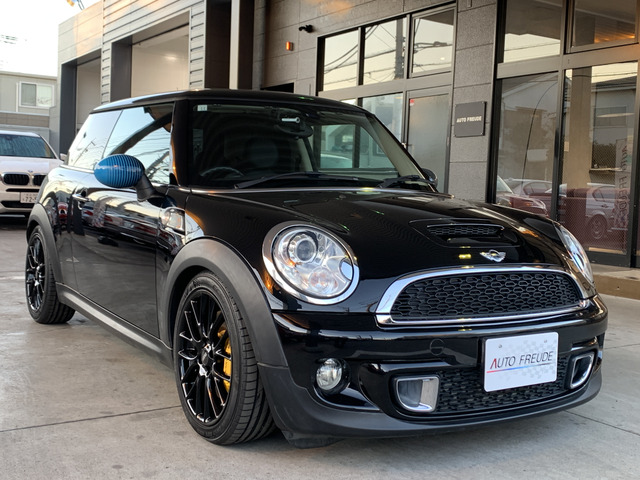 ミニ（BMW MINI）の中古車 | 中古車情報・中古車検索なら【車選びドットコム（車選び.com）】