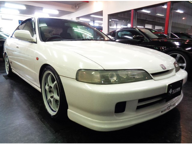 中古車 ホンダ インテグラタイプRセダン 1.8 98スペックB18C型VTEC 