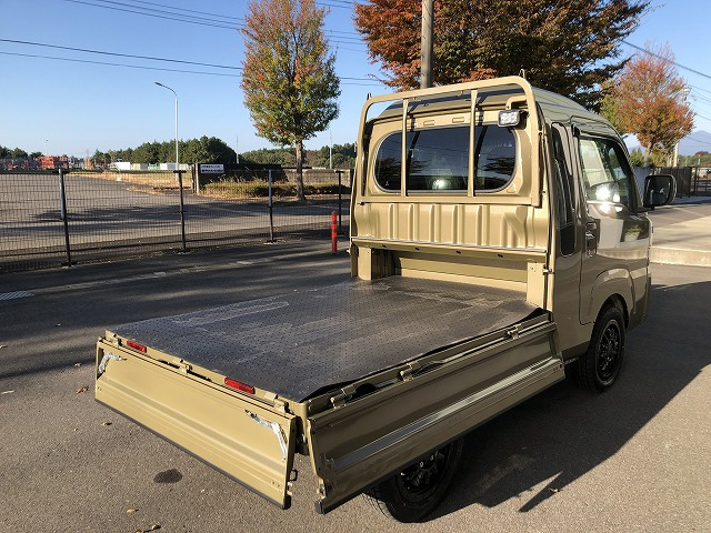 ダイハツ ハイゼットトラック ジャンボ エクストラ 4WD フロントグリル