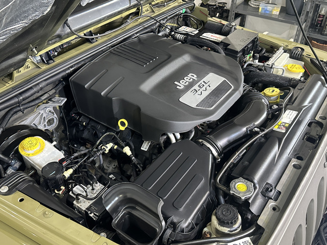 中古車 クライスラージープ ラングラー アンリミテッド サハラ